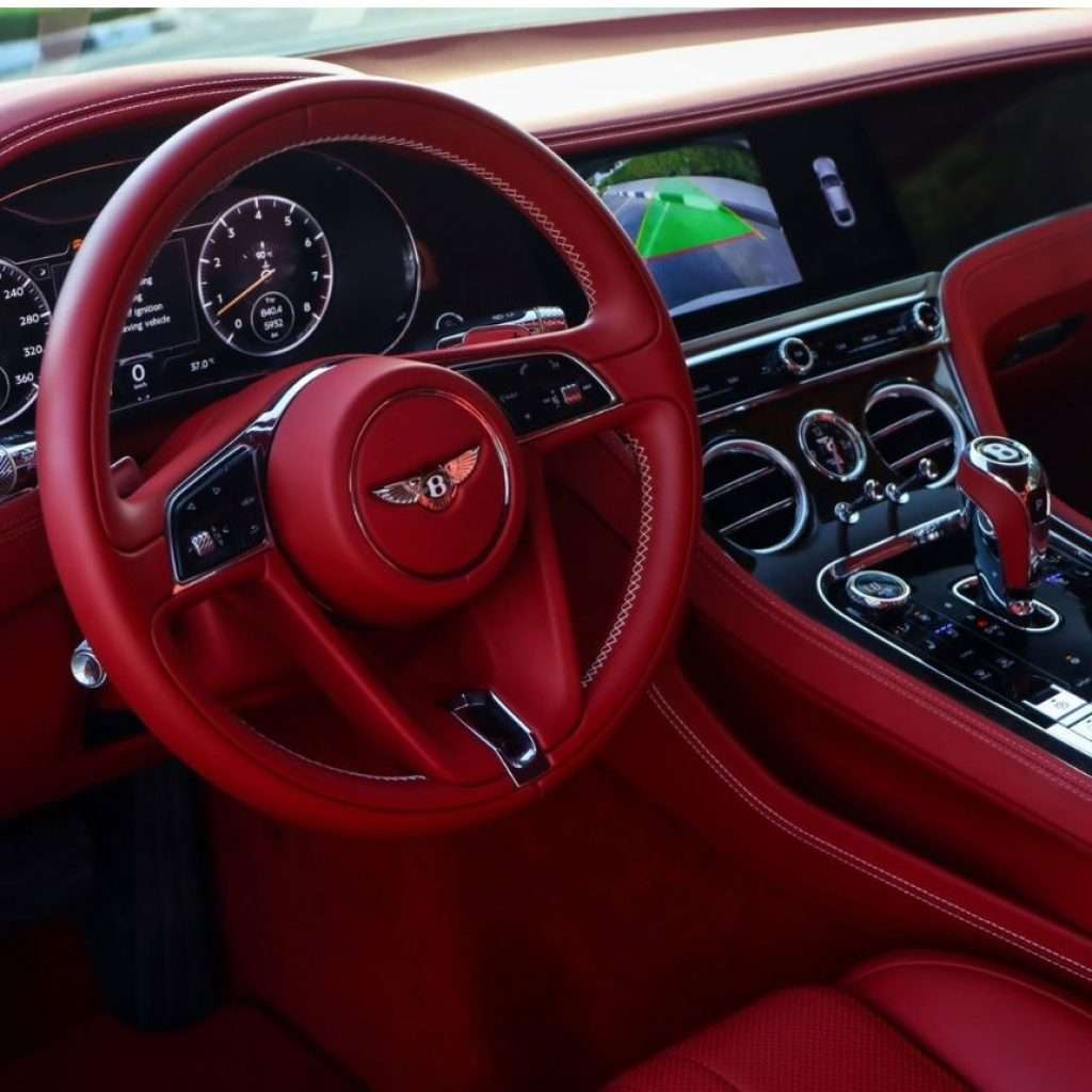 Bentley Flying-Spur Luxury Car Rental in Dubai 