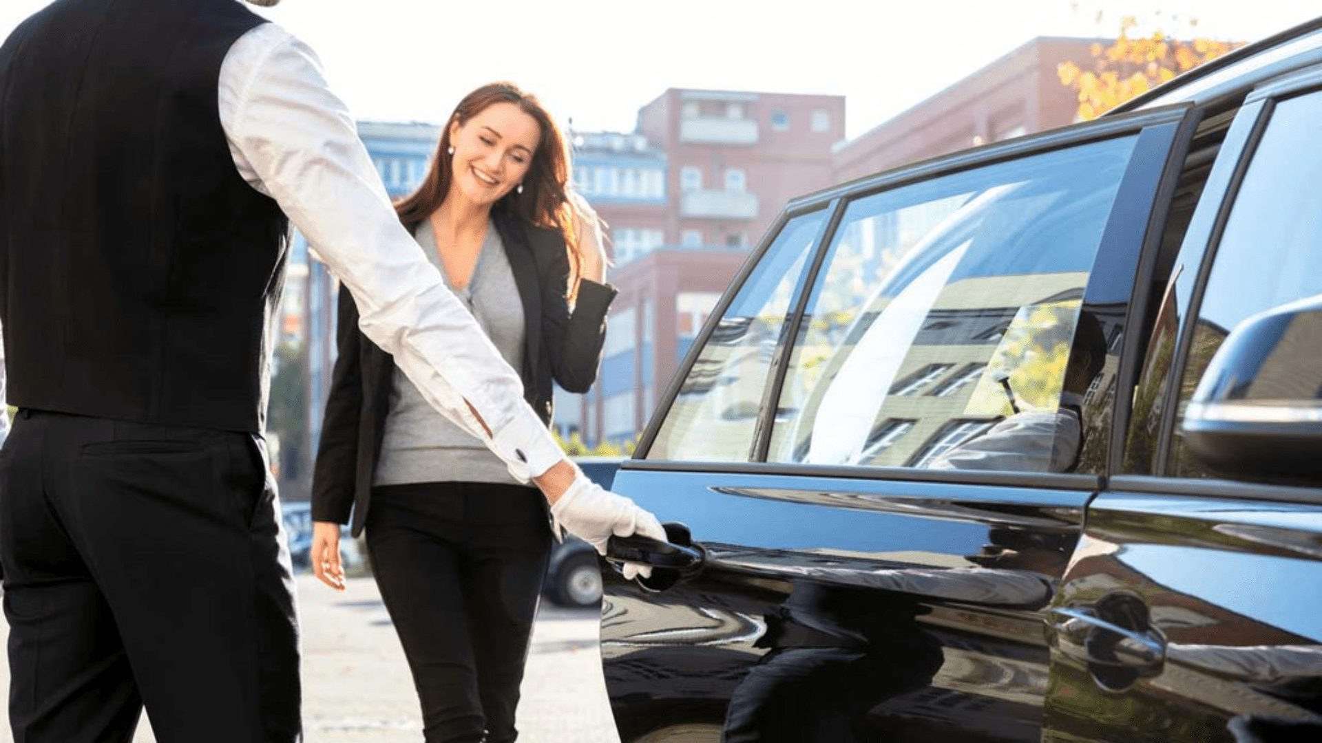 What to Expect When You Rent a Car with Driver?