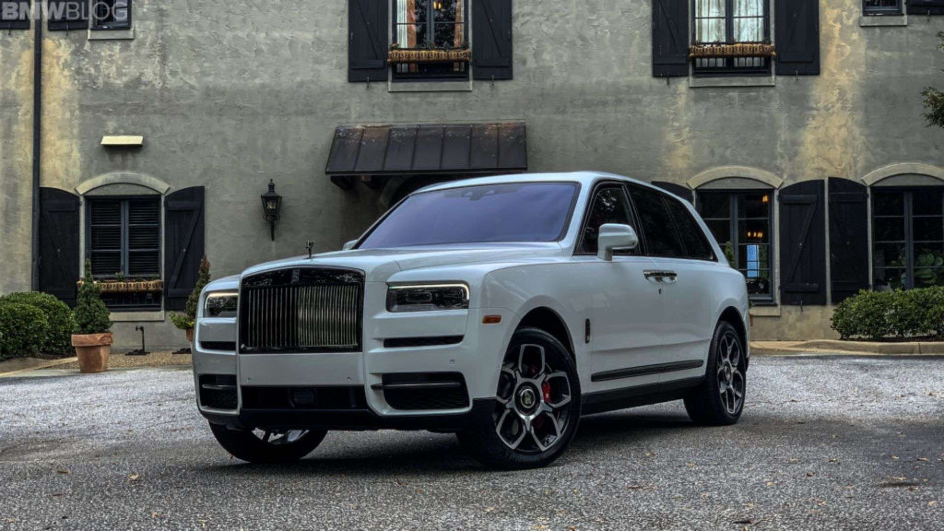 What Makеs Rolls-Roycе Cullinan a Drеam Ridе
